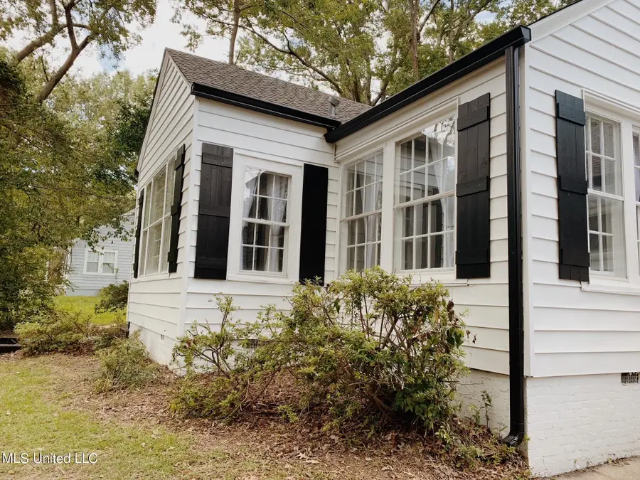 1834 Howard Street, Jackson, MS 39202 - #2