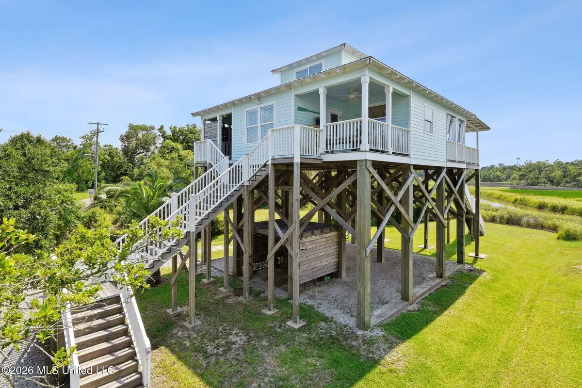 762 N 2nd Street, Bay Saint Louis, MS 39520 - #1