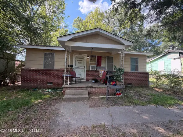 2530 Emmett Avenue, Jackson, MS 39213