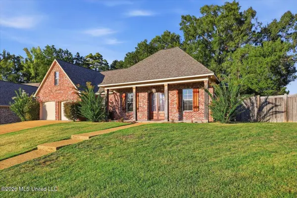 506 Orchard Brook Court, Florence, MS 39073