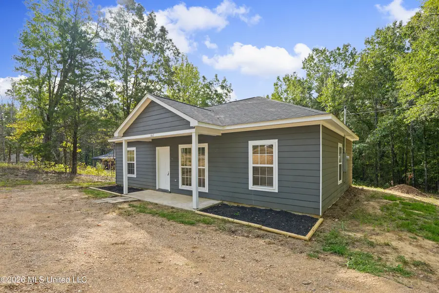 663 Ridge Road, Sarah, MS 38665 - #3