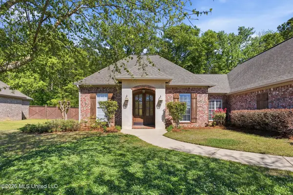 202 Belle Oak Drive, Brandon, MS 39042