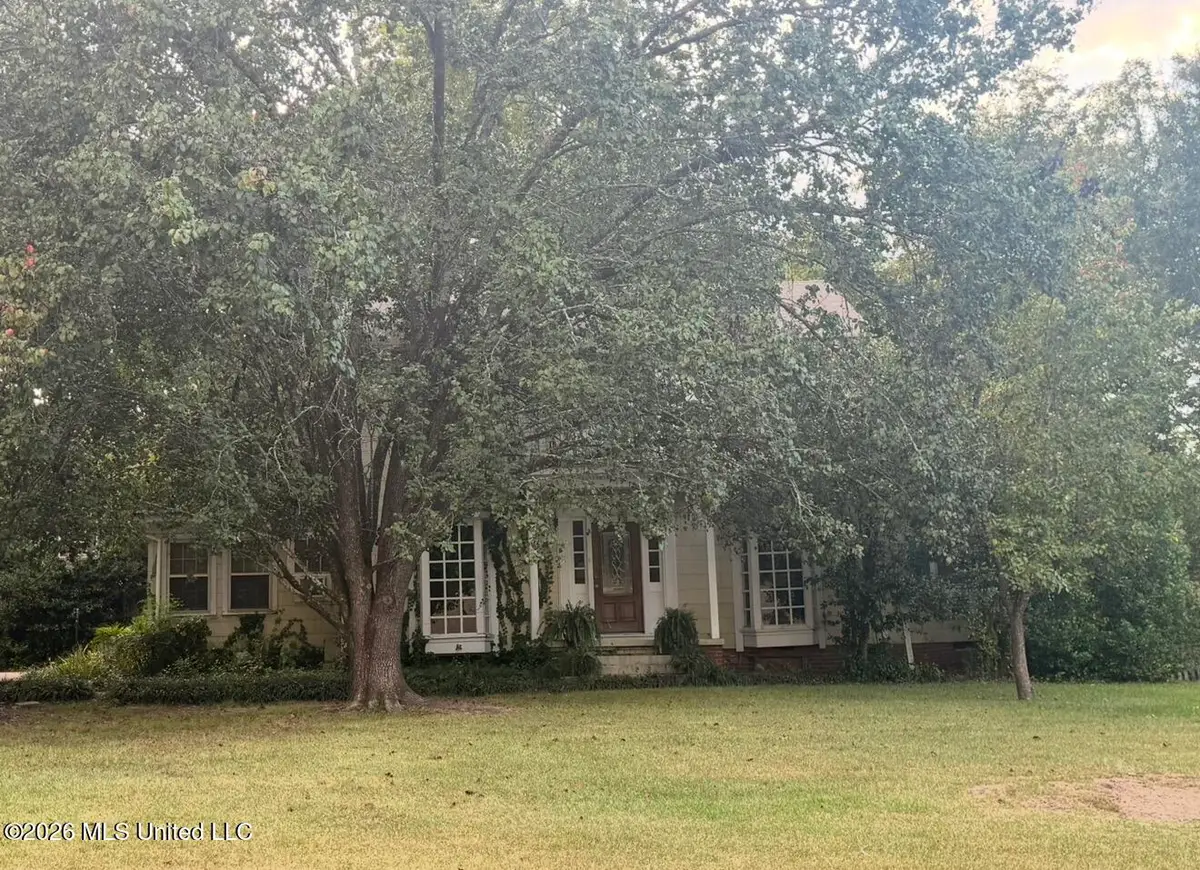 101 W Lawson Street, Clinton, MS 39056 - #1