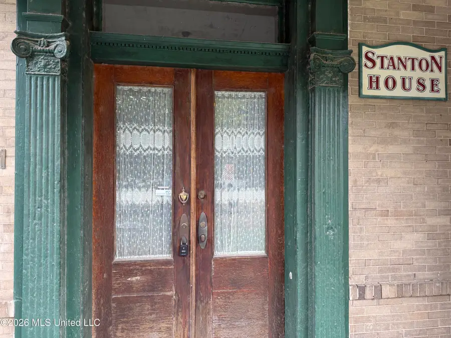 1001 Jackson Street, Vicksburg, MS 39183 - #2