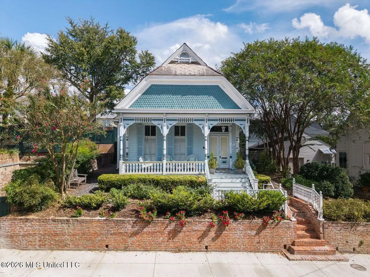 507 Orleans Street, Natchez, MS 39120 - #1