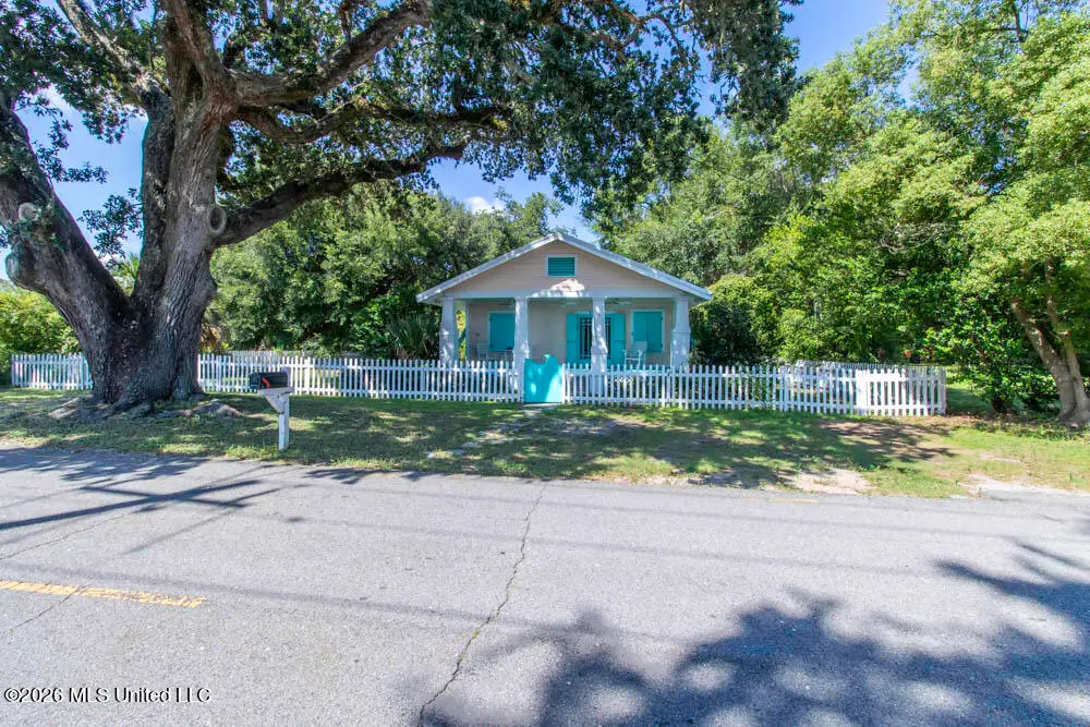 1085 Township Road, Gulfport, MS 39507 - #1