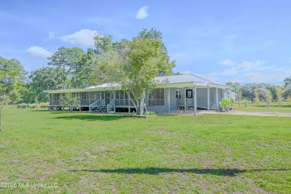 1300 Louisiana Avenue, Leakesville, MS 39451