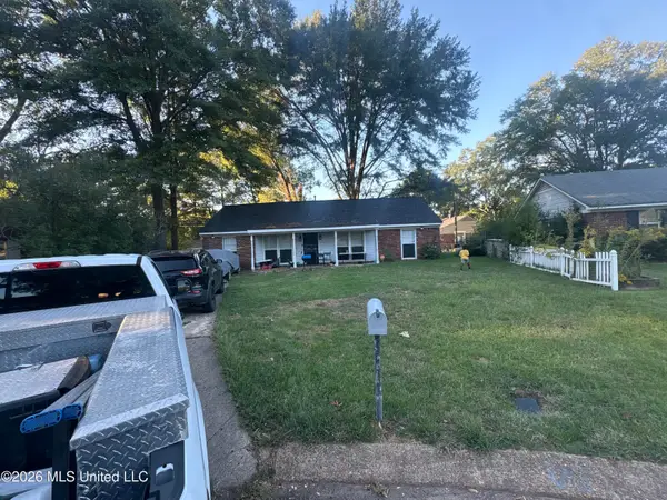 2128 Brookhaven Drive, Southaven, MS 38671