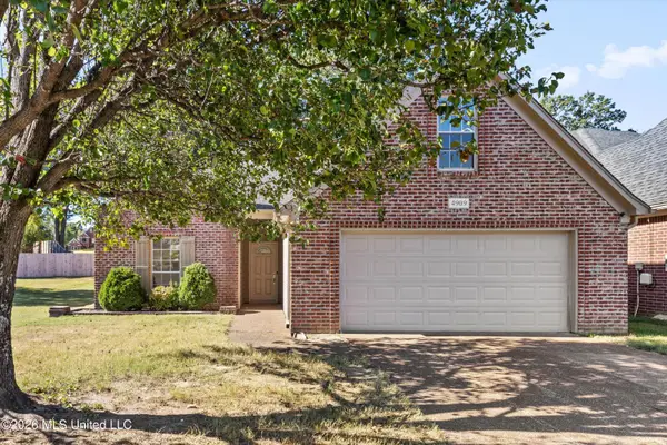 4909 Graham Lake Drive, Olive Branch, MS 38654