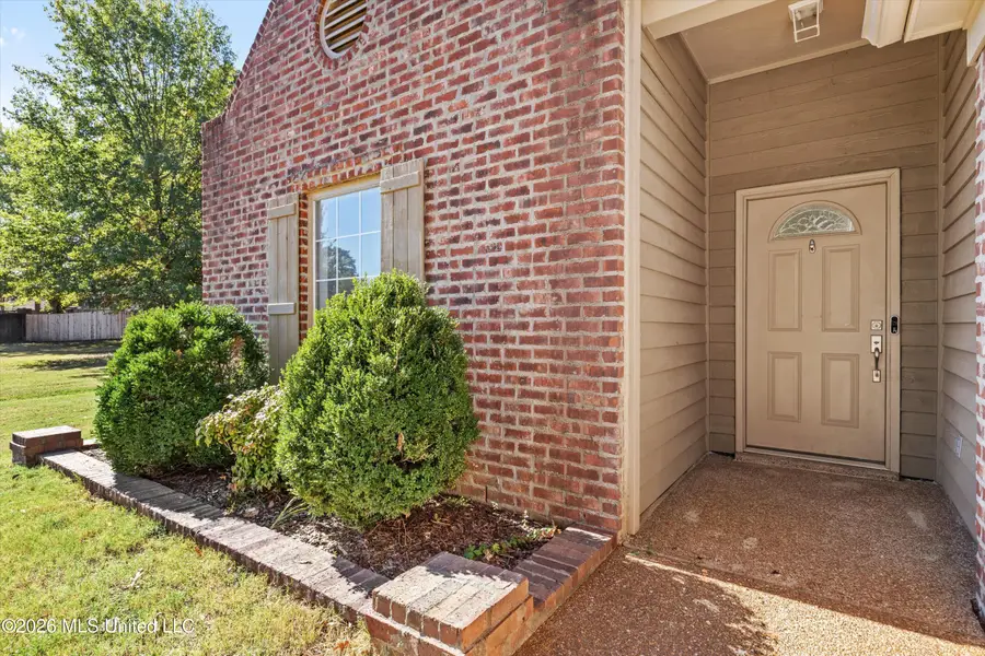 4909 Graham Lake Drive, Olive Branch, MS 38654 - #2