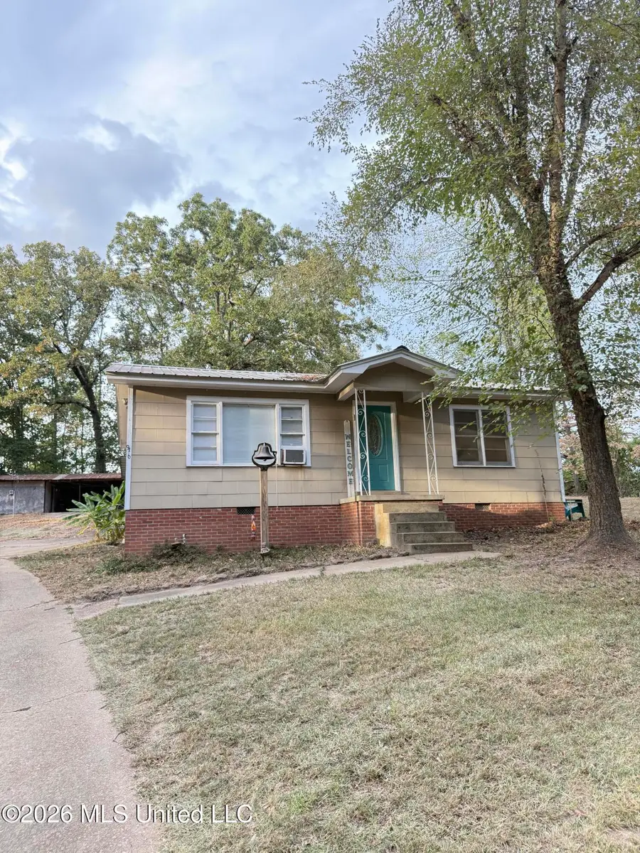 816 Summit Street, Winona, MS 38967 - #2