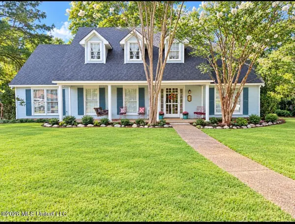 5103 Meadow Oaks Park Drive, Jackson, MS 39211