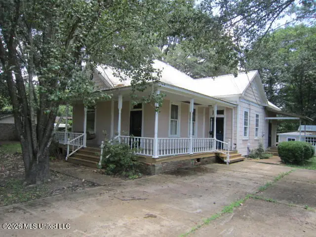 114 Oak Street, Canton, MS 39046 - #1