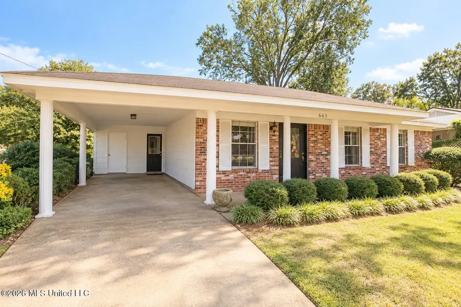 665 Scenic Drive, Grenada, MS 38901 - #2