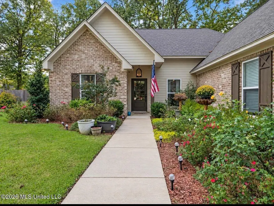304 Brooks Avenue, Pelahatchie, MS 39145 - #3