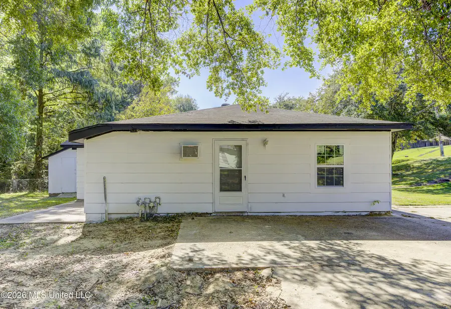 230 Hillside Drive, Vicksburg, MS 39180 - #3