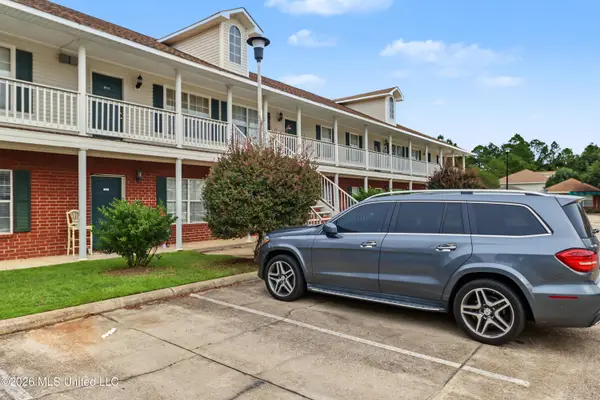 5080 Gautier Vancleave Road, Gautier, MS 39553