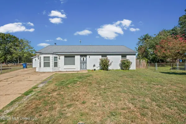 2630 Hillcrest Cove, Horn Lake, MS 38637