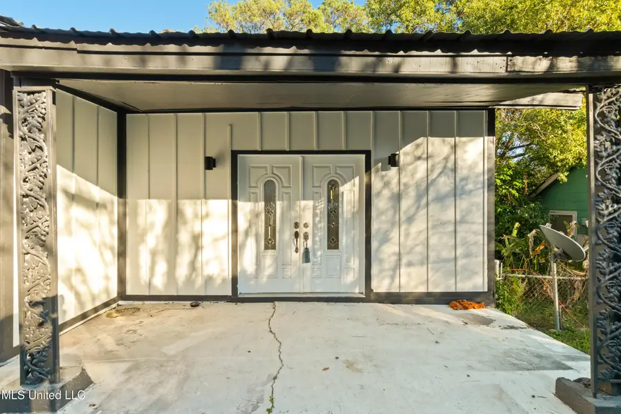 612 John Street, Hattiesburg, MS 39401 - #2