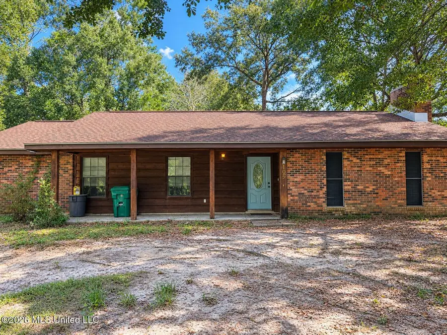 105 Brookhollow Drive, Carriere, MS 39426 - #2