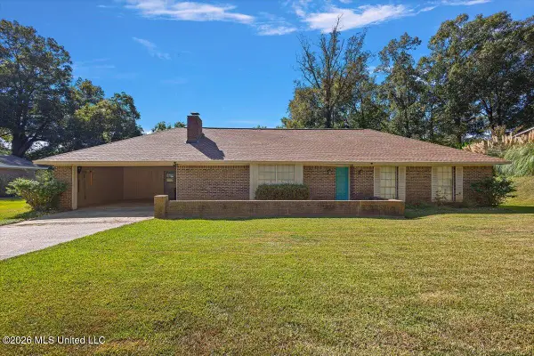 504 Oakwood Drive, Vicksburg, MS 39180