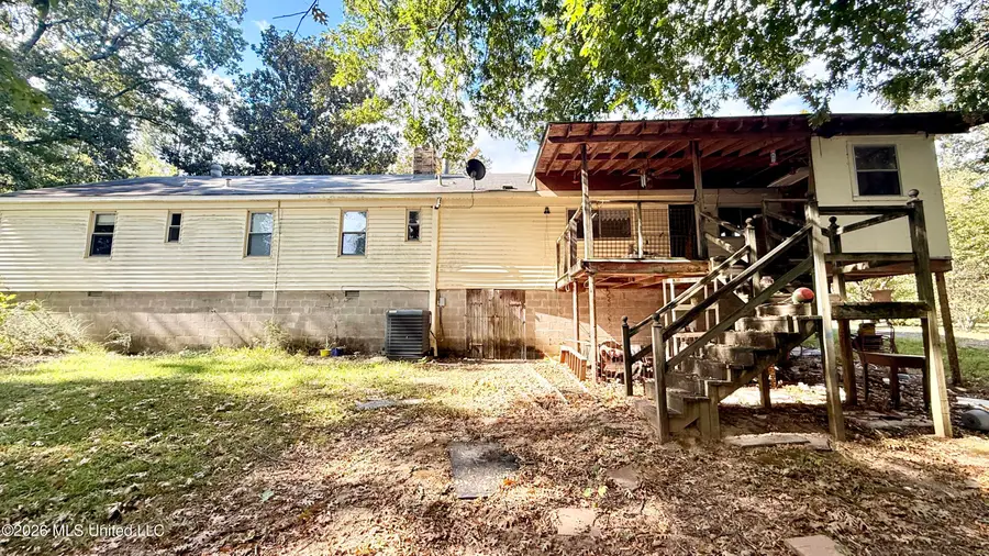 5600 Twin Lakes Drive, Horn Lake, MS 38637 - #3
