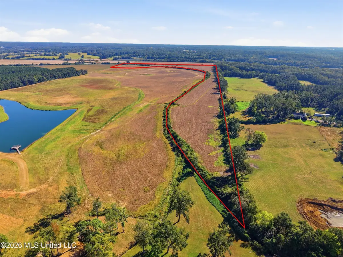 Cummings Loop, Ecru, MS 38841 - #1