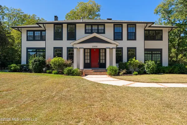 2808 Jefferson Drive, Hattiesburg, MS 39402
