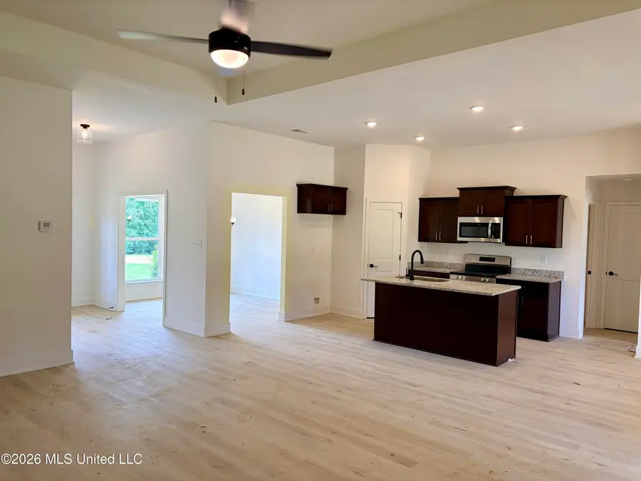 875 Barringer Road, Byhalia, MS 38611 - #3