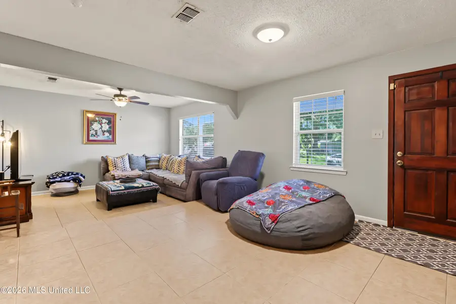 16 Leggett Circle, Gulfport, MS 39503 - #3