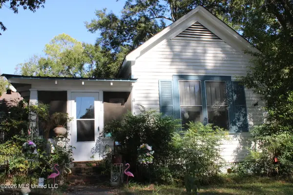 311 Osbourne Street, Edwards, MS 39066