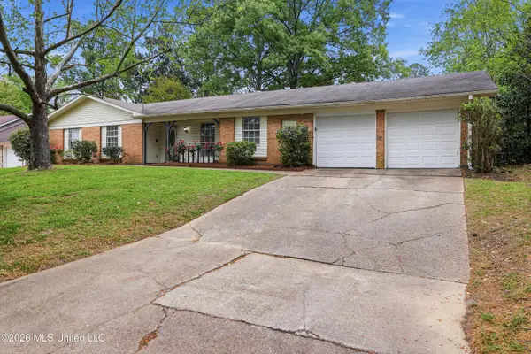 1206 Cliffdale Drive, Clinton, MS 39056