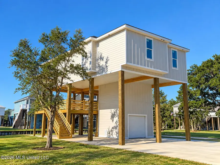 4107 20th Avenue, Bay Saint Louis, MS 39520 - #2