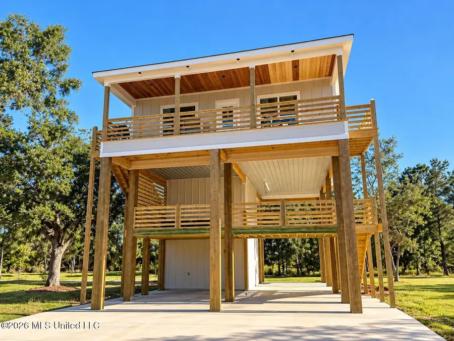 4107 20th Avenue, Bay Saint Louis, MS 39520 - #3