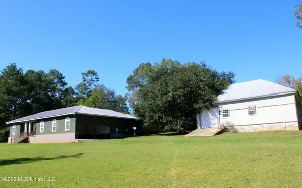 473 Goss Bunker Hill Road, Columbia, MS 39429
