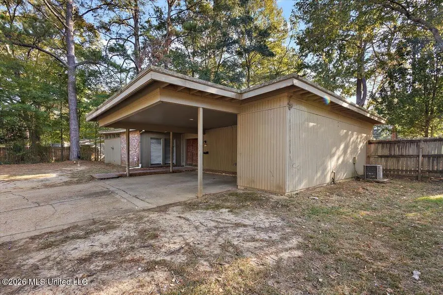5365 Jamaica Drive, Jackson, MS 39211 - #3