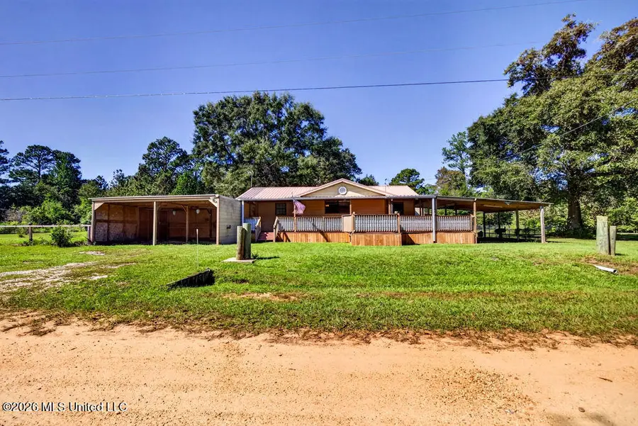 33 Gabe Street, Lumberton, MS 39455 - #2