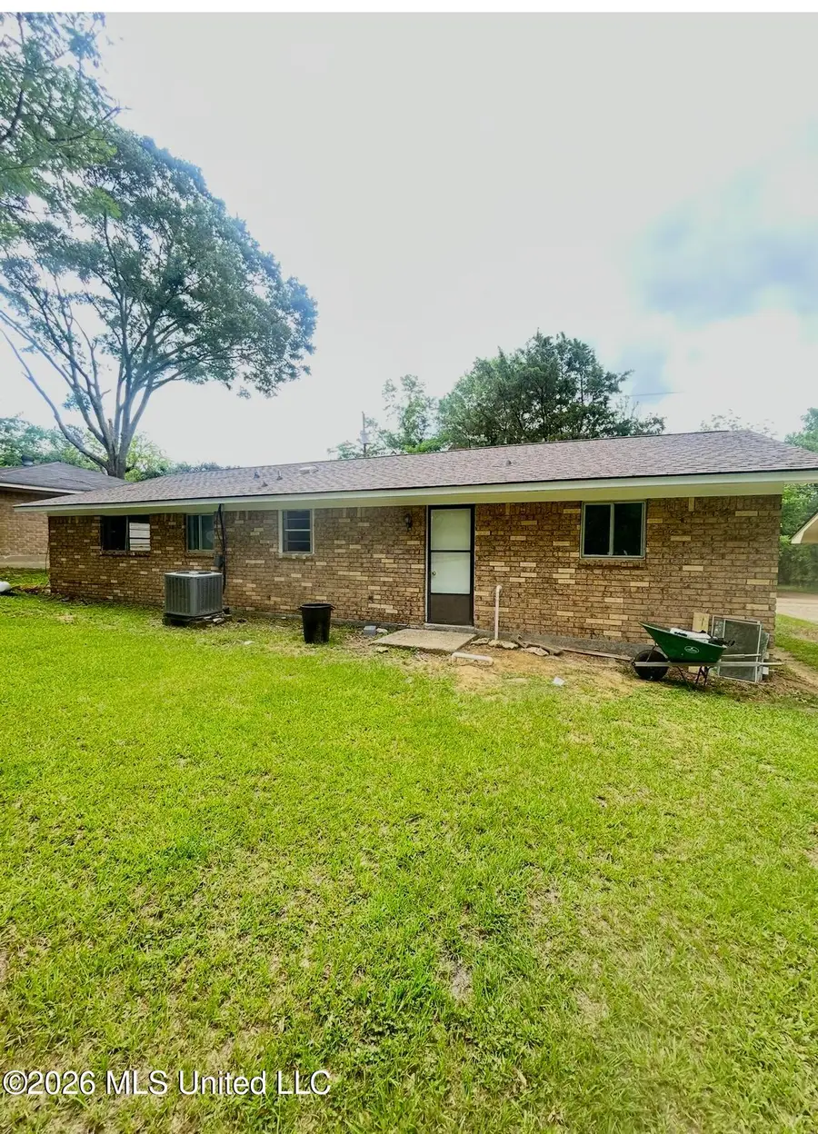 350 Price Street, Magnolia, MS 39652 - #2