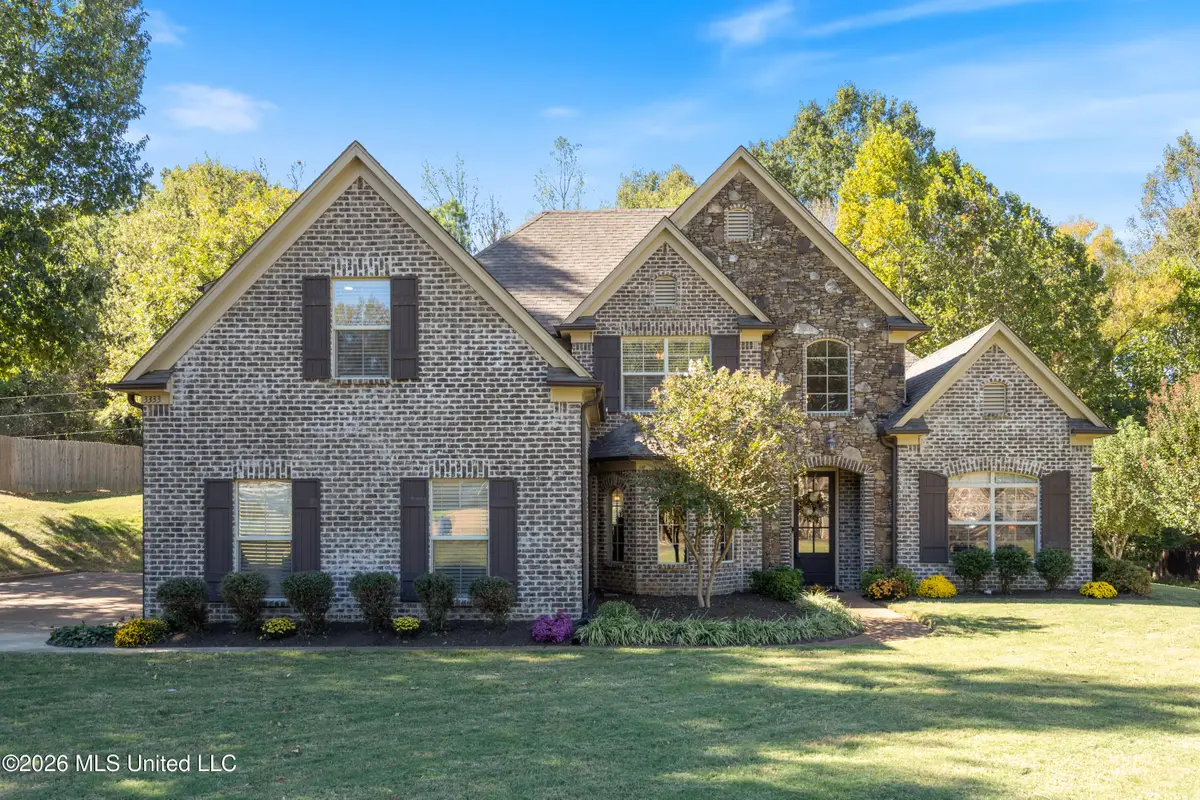 3333 Jeff Browning Boulevard, Olive Branch, MS 38654 - #1