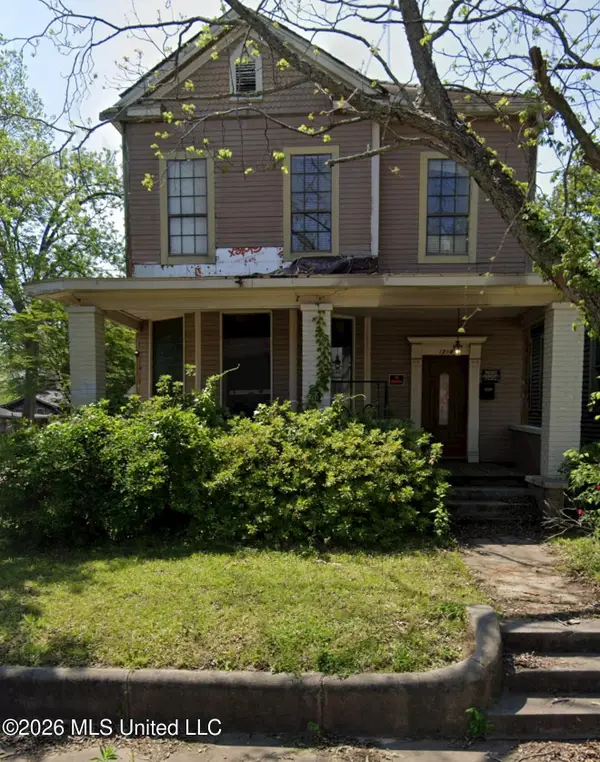1218 East Avenue, Vicksburg, MS 39180