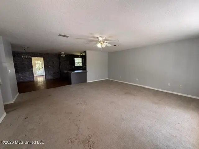 801 W 2nd Avenue, Wiggins, MS 39577 - #2