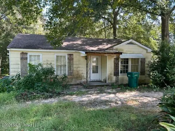 203 S Haynes Street, Poplarville, MS 39470
