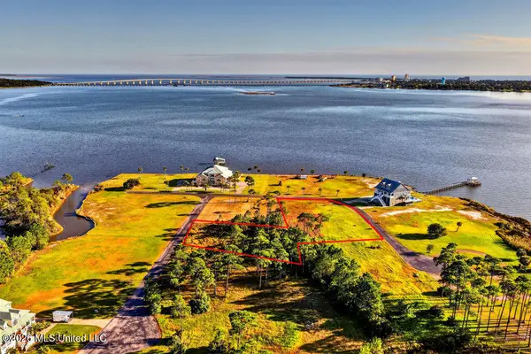 Branigar Drive, Biloxi, MS 39532