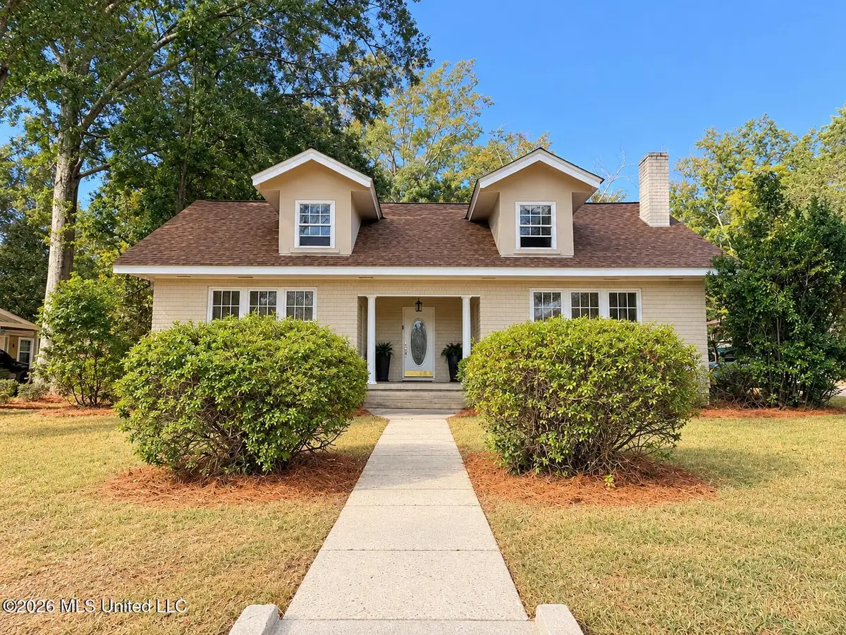301 S 23rd Avenue, Hattiesburg, MS 39401 - #1