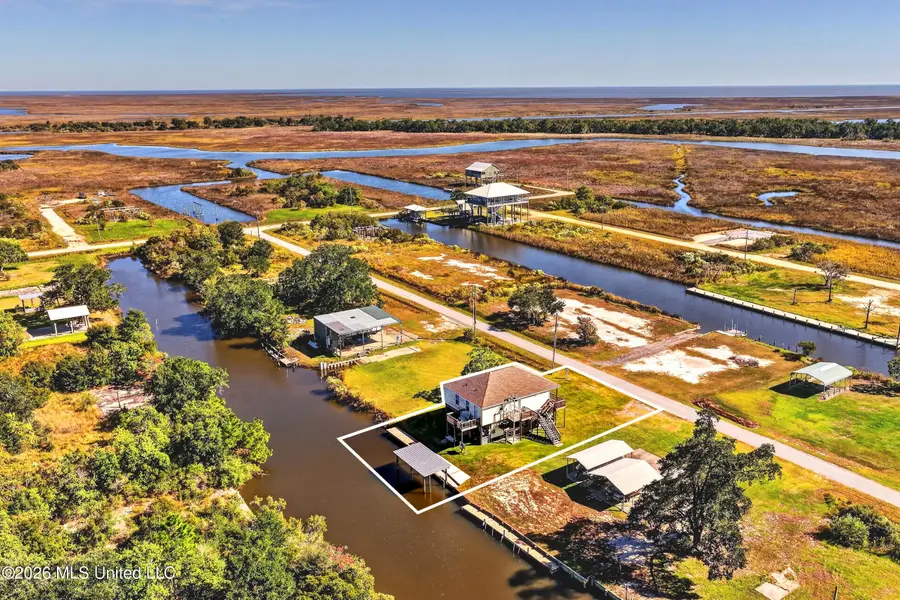 10052 W Park Road, Bay Saint Louis, MS 39520 - #3