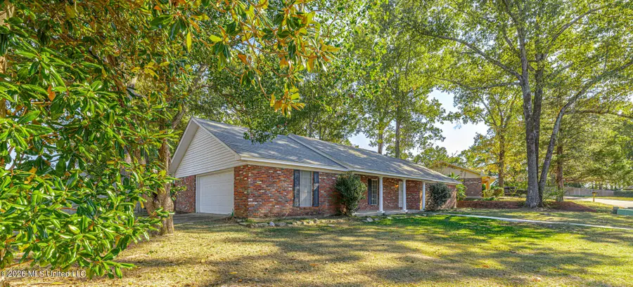 16 Crosswoods Road, Brandon, MS 39042 - #2