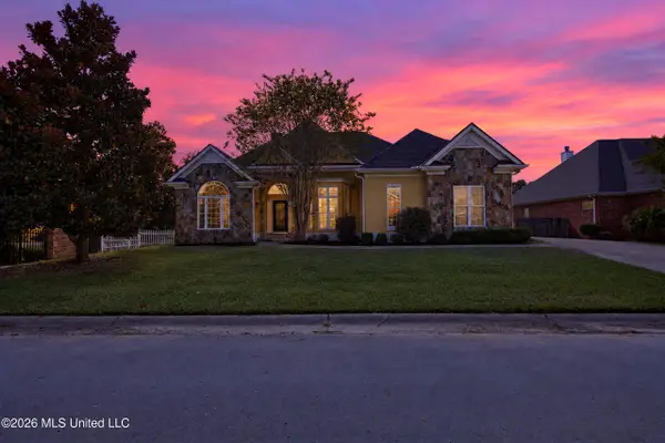 3505 S River Ridge Drive, Biloxi, MS 39532