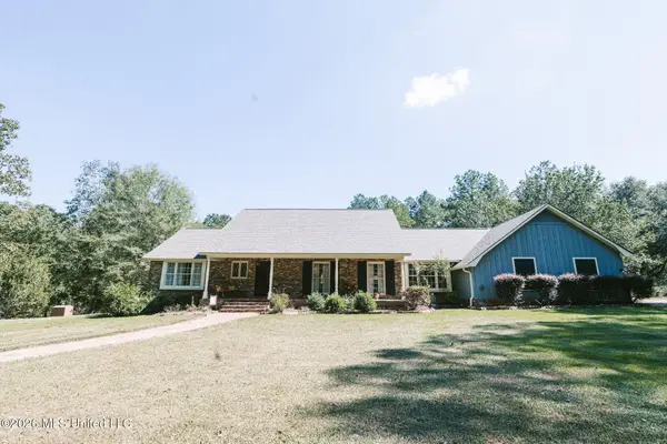 567 River Road Drive, Bogue Chitto, MS 39629
