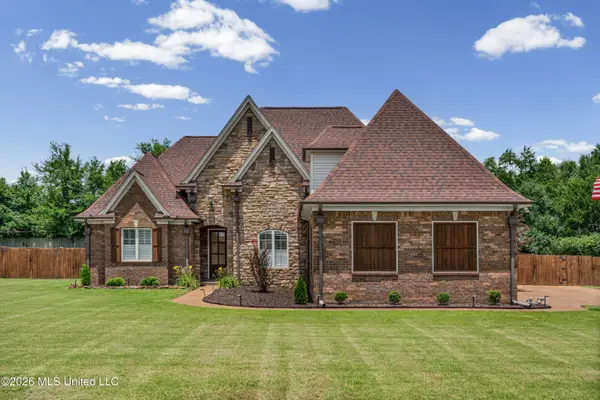8828 Shallow Creek Drive, Olive Branch, MS 38654