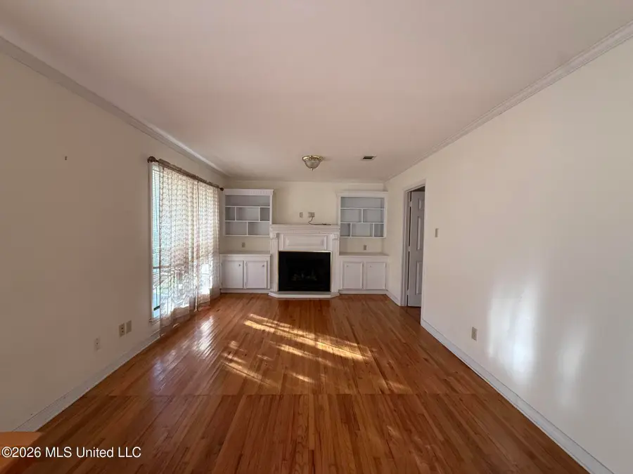 303 N Main Street, Mount Olive, MS 39119 - #3